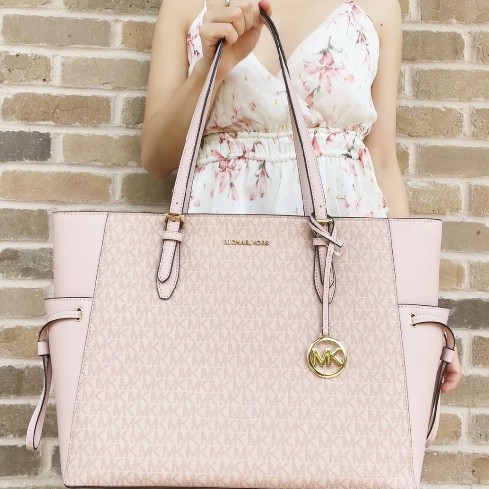Michael Kors tote